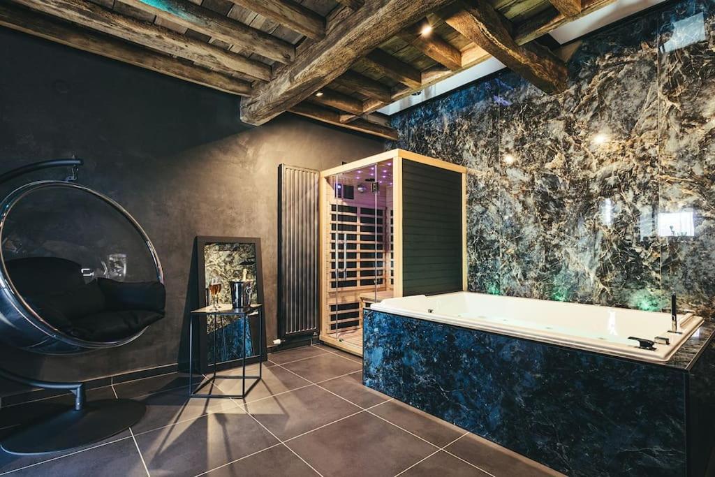 Le Duplex De L'Etoile Home Cinema Jacuzzi Et Sauna Privatif Longmesnil Exterior foto